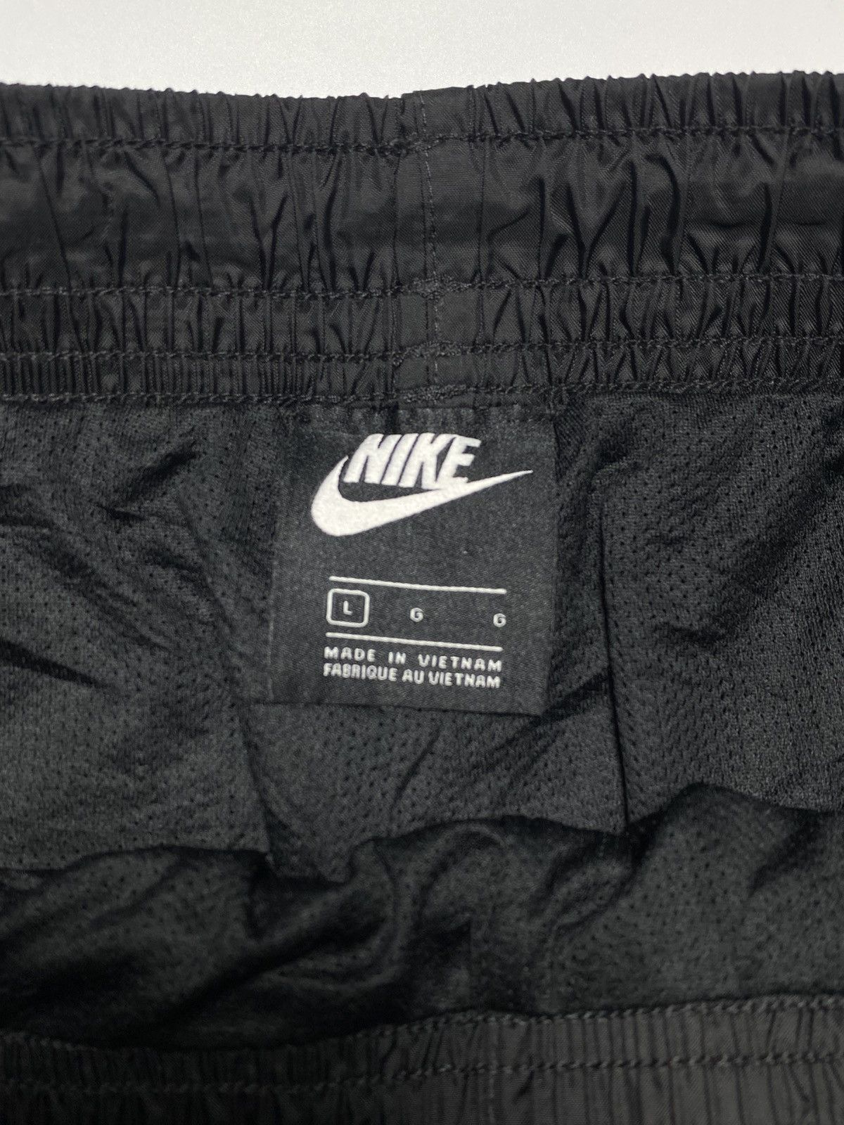 Nike Nike Windrunner Woven Pants Size US 32 / EU 48 - 16 Thumbnail
