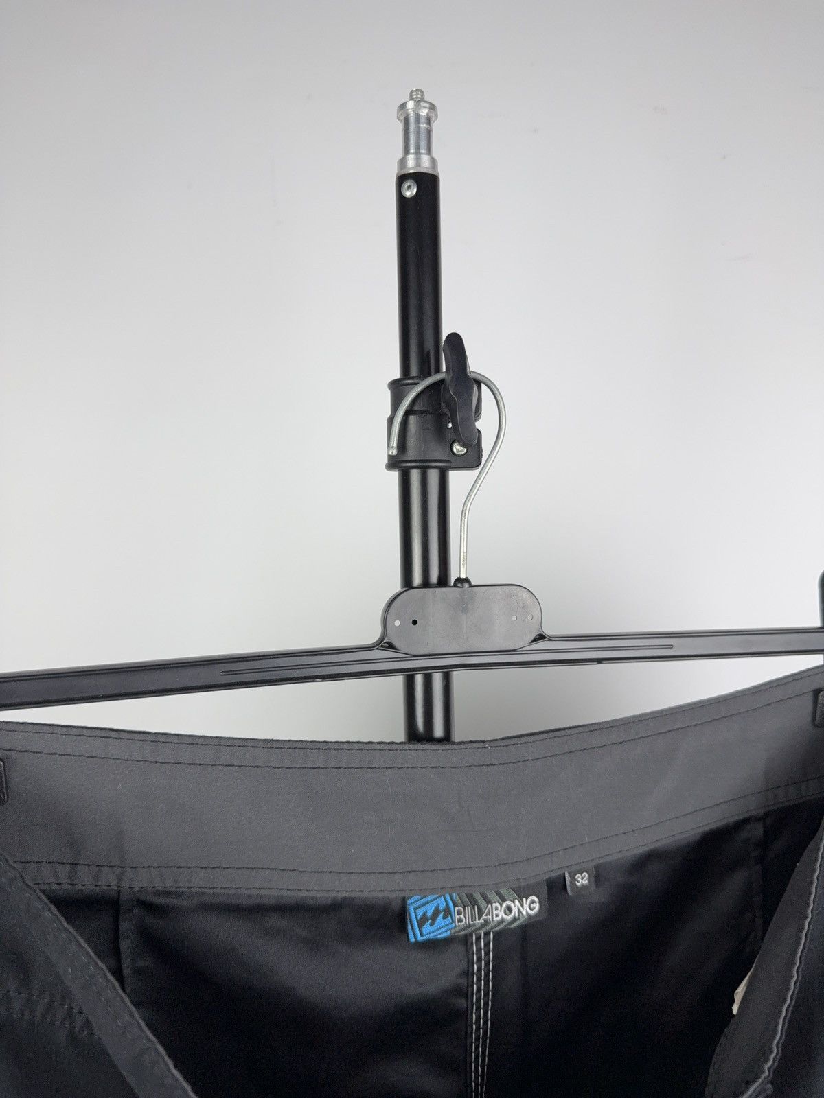 Billabong Retro Y2K 00s Billabong Black Logo Surf Board Shorts sz 32 Size US 32 / EU 48 - 14 Thumbnail