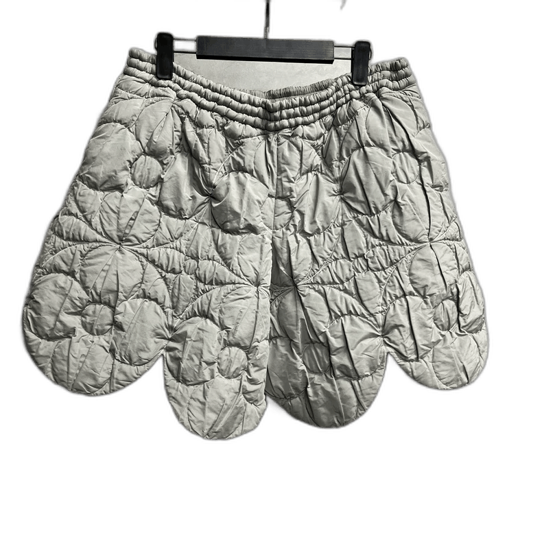 Louis Vuitton louis vuitton straight-leg shorts in grey pattern with slit Size US 34 / EU 50 - 1 Thumbnail