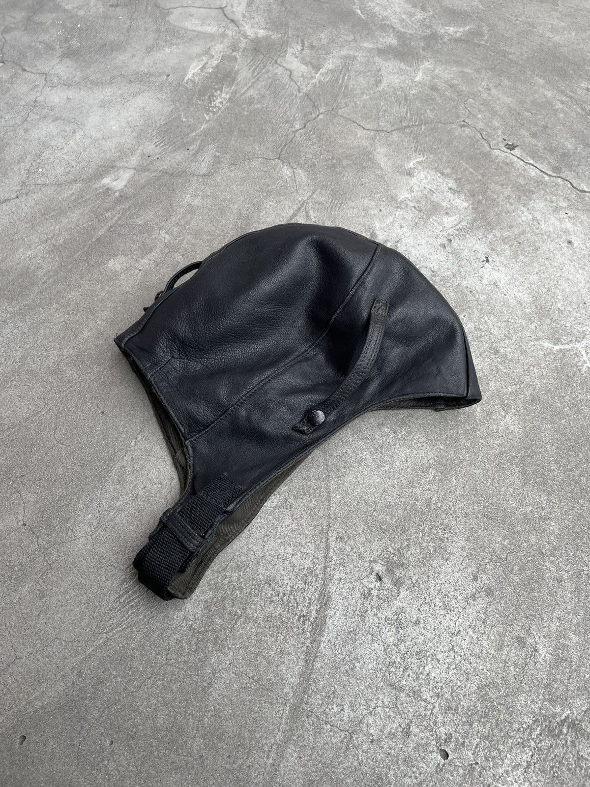 Vintage 1979 Parachute Tester’s Helmet in Leather, Ukrainian SSR Size ONE SIZE - 11 Thumbnail