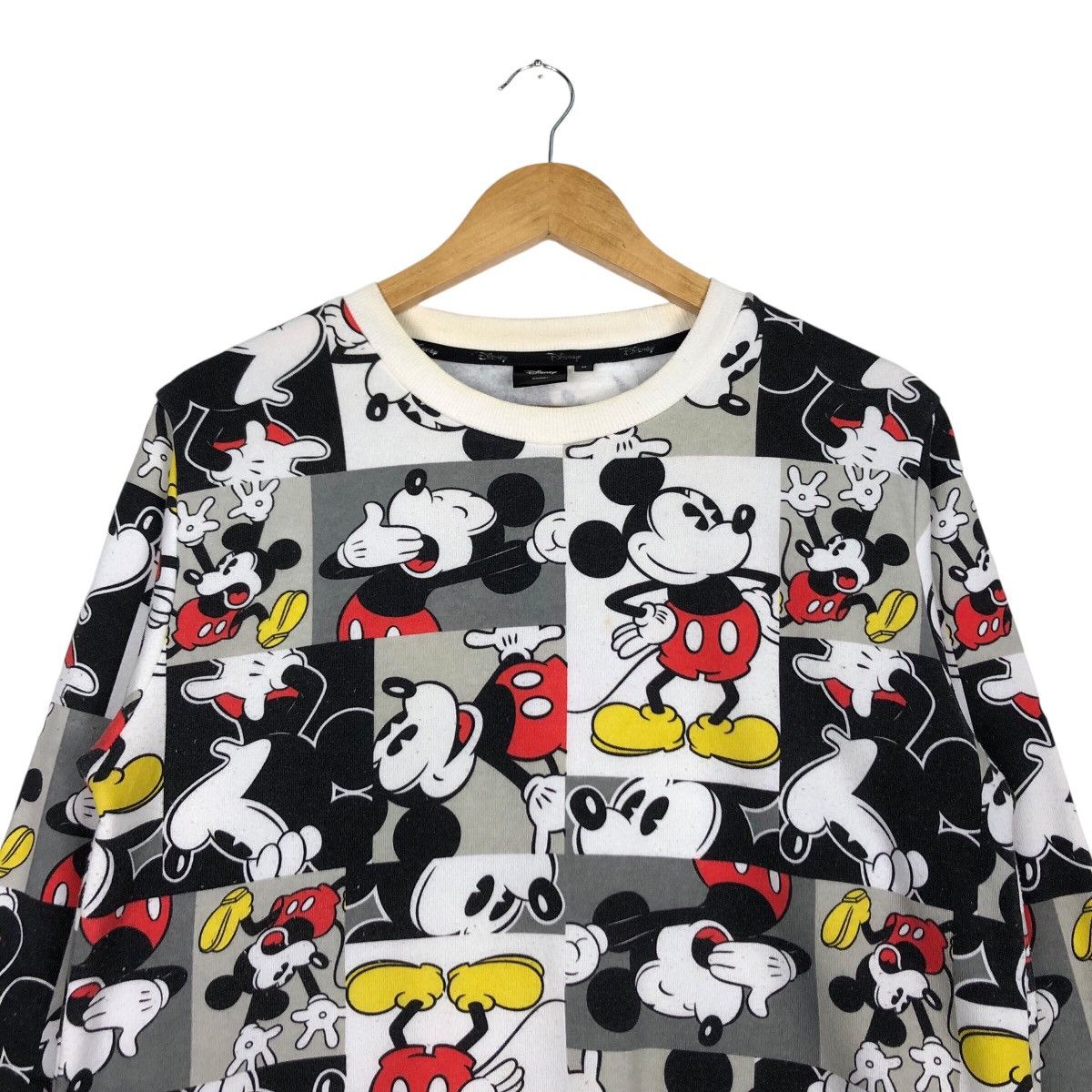 Disney × Japanese Brand × Vintage Full Printed Mickey Vintage Disney Sweatshirt Pullover Small Size US S / EU 44-46 / 1 - 2 Thumbnail