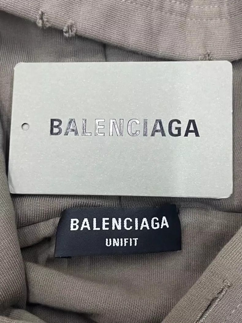 Balenciaga Balenciaga FW22 Letter Logo Printed Ripped Hoodie Size US XS / EU 42 / 0 - 4 Thumbnail