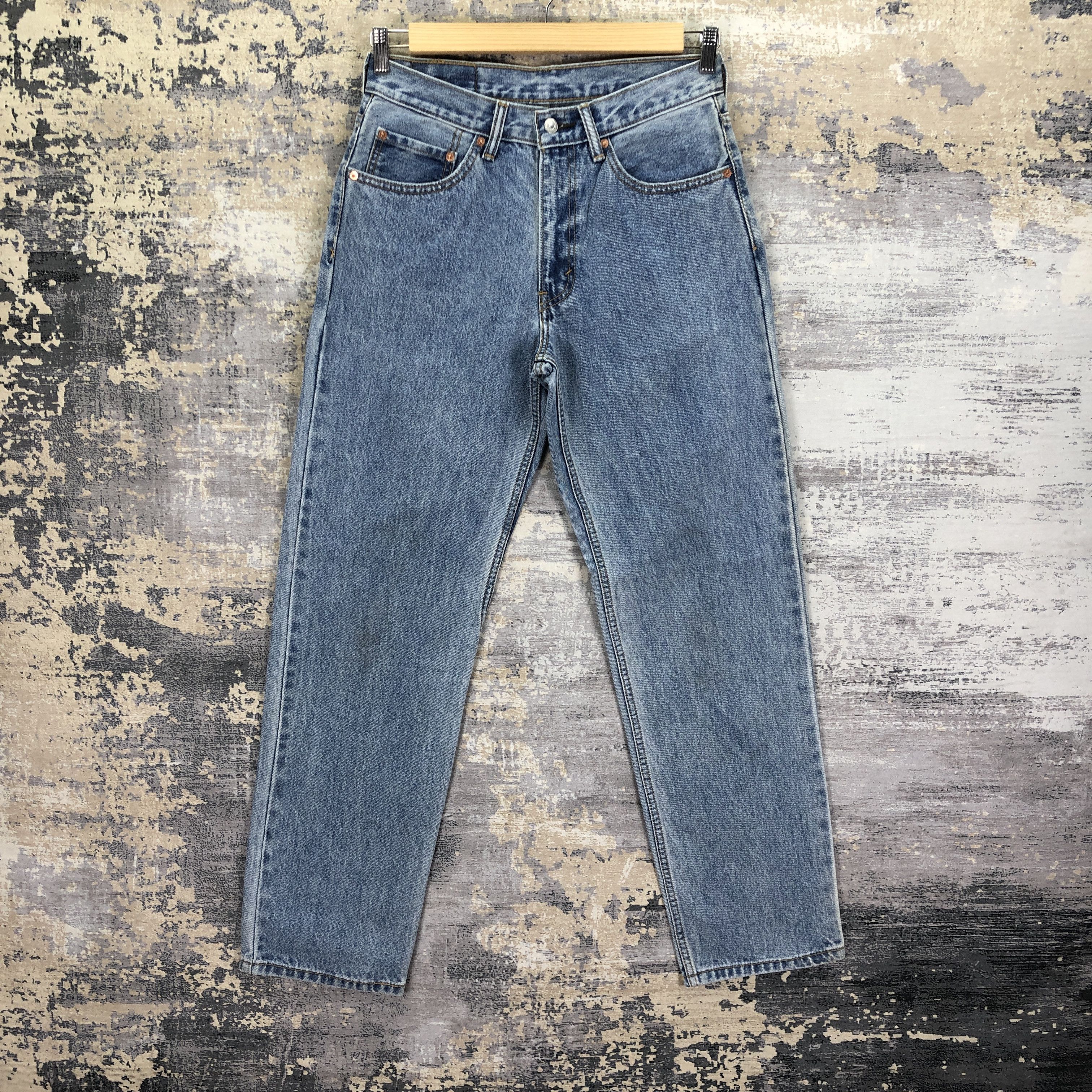 Levi's Vintage Y2K Levis 550 Stonewash Jeans Levi's SunFaded Denim Size 28" / US 6 / IT 42 - 1 Thumbnail