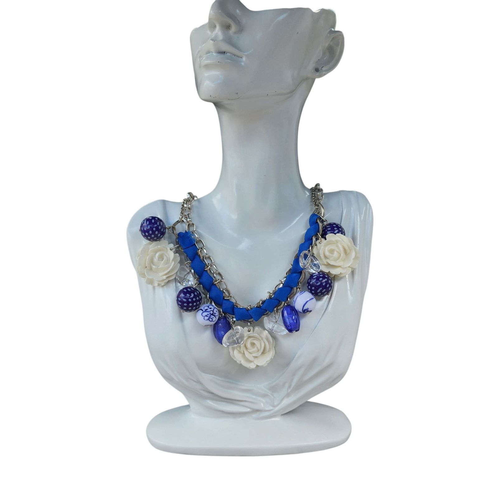 Handmade Mixed Ivory Dangle Bead Rose Charm Statement Bib Necklace Size ONE SIZE - 6 Thumbnail
