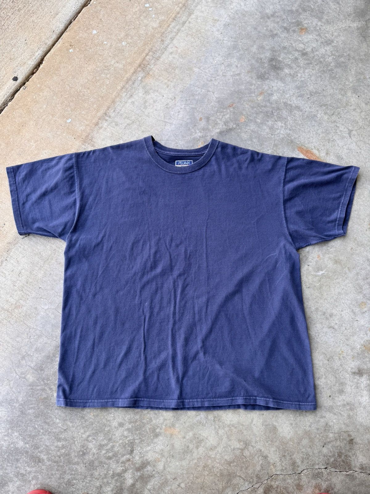 Russell Athletic vintage 1990s Pluma by Russell Athletic blank tee size XL Size US XL / EU 56 / 4 - 1 Thumbnail