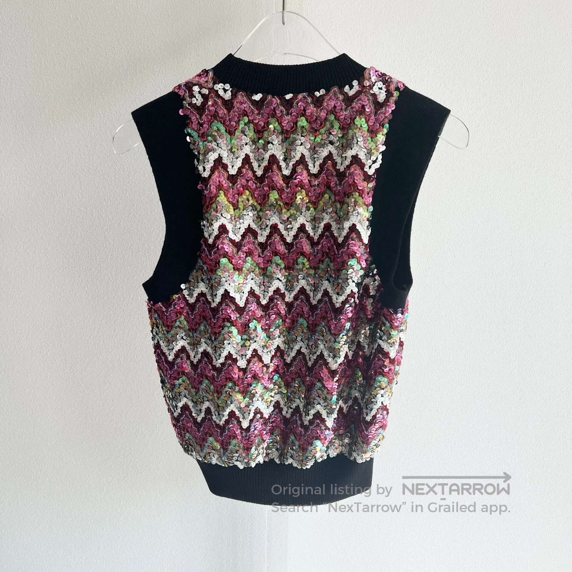 Louis Vuitton Louis Vuitton Sequin Embroidered Knit Vest. Size S / US 4 / IT 40 - 2 Thumbnail