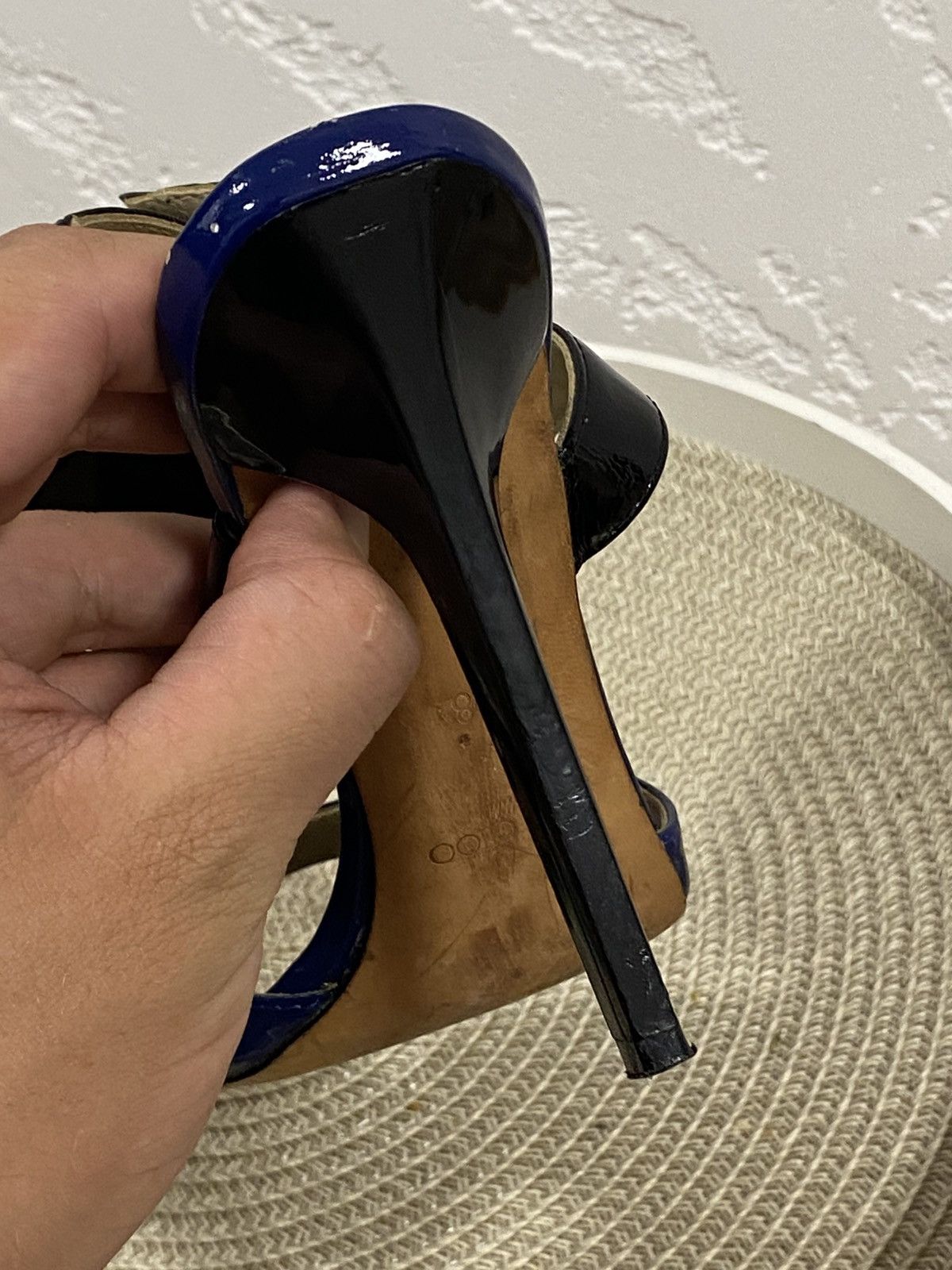 Jimmy Choo Jimmy Choo x H&M Patent Leather Hills blue and black Sz: 38 Size US 8 / IT 38 - 8 Thumbnail