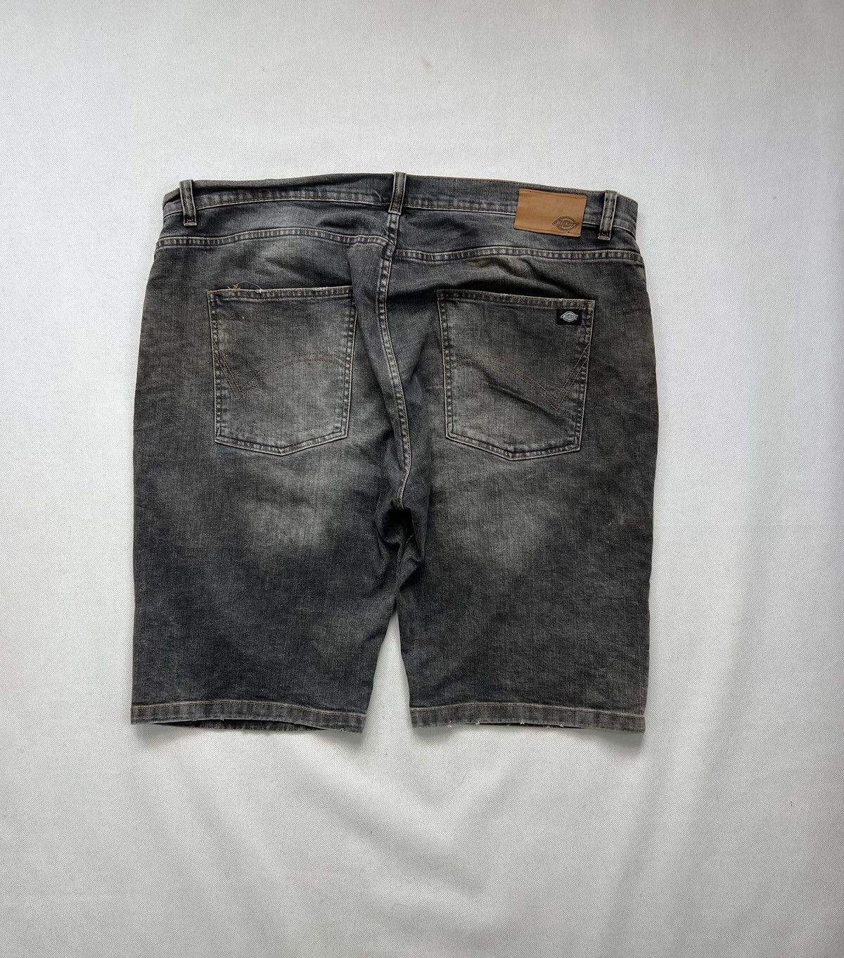 Dickies W42 Baggy Shorts Dickies Hip Hop Rap W42 Size US 42 / EU 58 - 1 Thumbnail