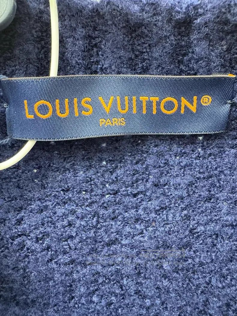 Louis Vuitton Louis Vuitton Blue intarsia monogram teddy knit sweater Size US XXL / EU 58 / 5 - 3 Thumbnail