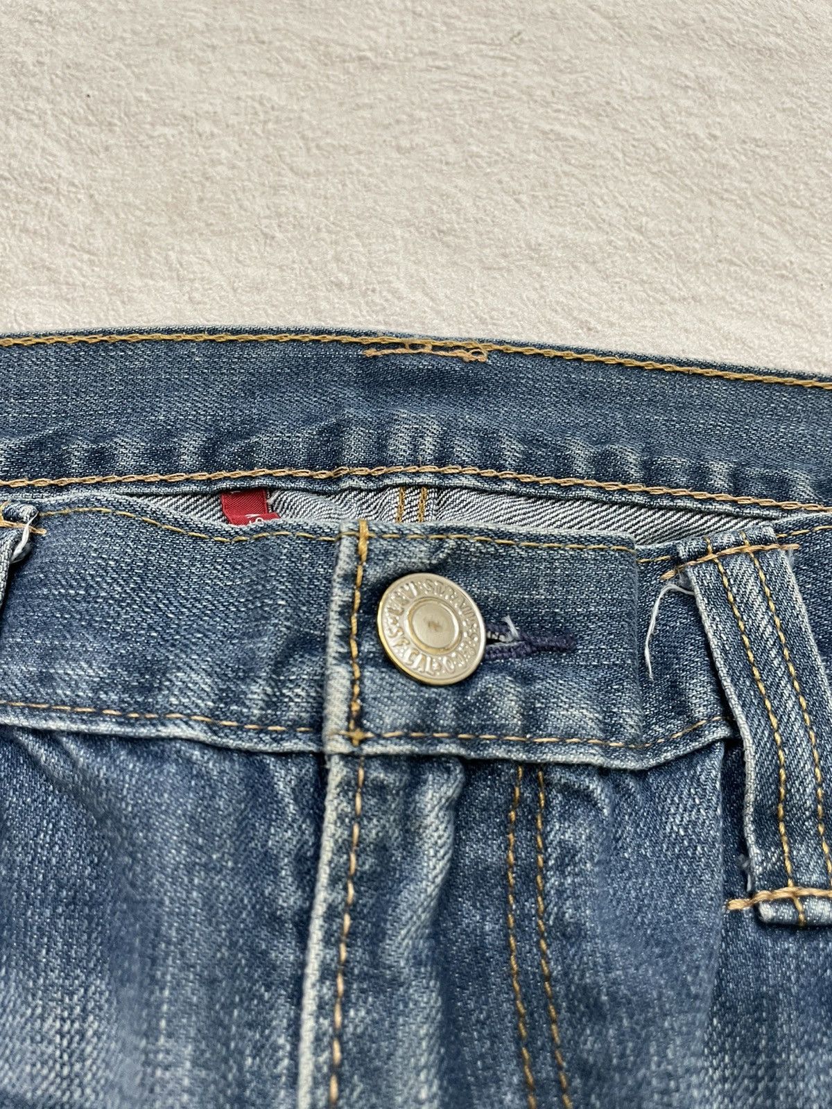 Levi's Levis Vintage Fading Denim Red Label Jeans Washed Size US 32 / EU 48 - 4 Thumbnail