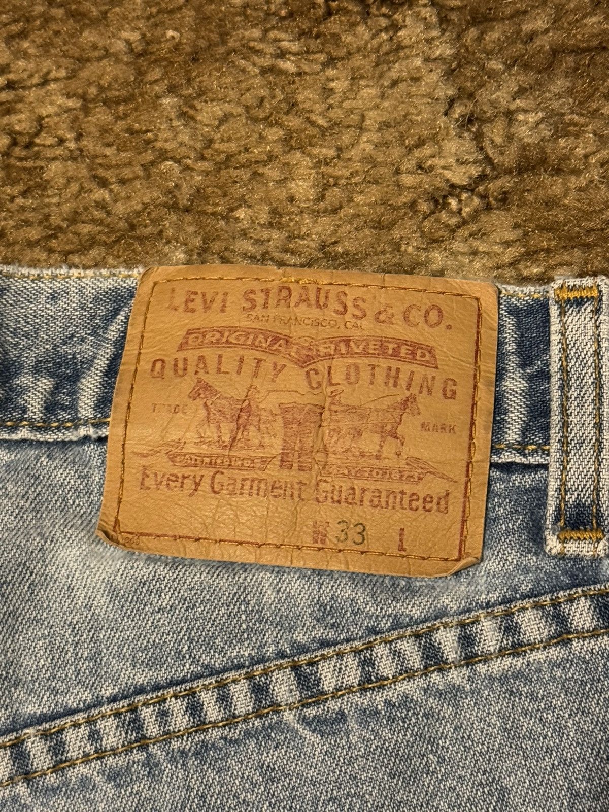 Levi's 90s Levis Embroidered Lightwash Skater Jean Shorts Mens 33 Size US 33 - 7 Thumbnail