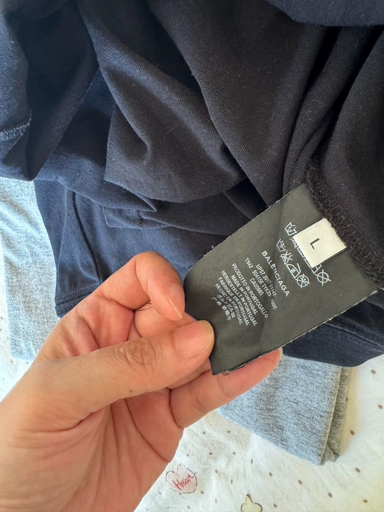 Balenciaga Balenciaga Short sleeve Size US L / EU 52-54 / 3 - 2 Thumbnail