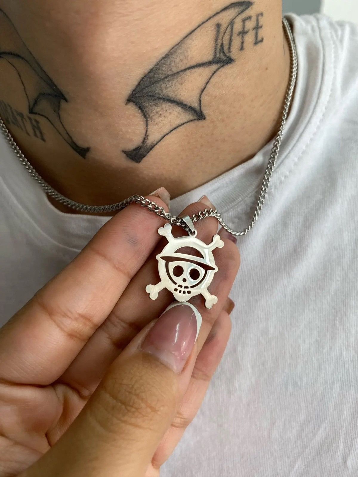 Anima One Piece Pendant Necklace | Grailed