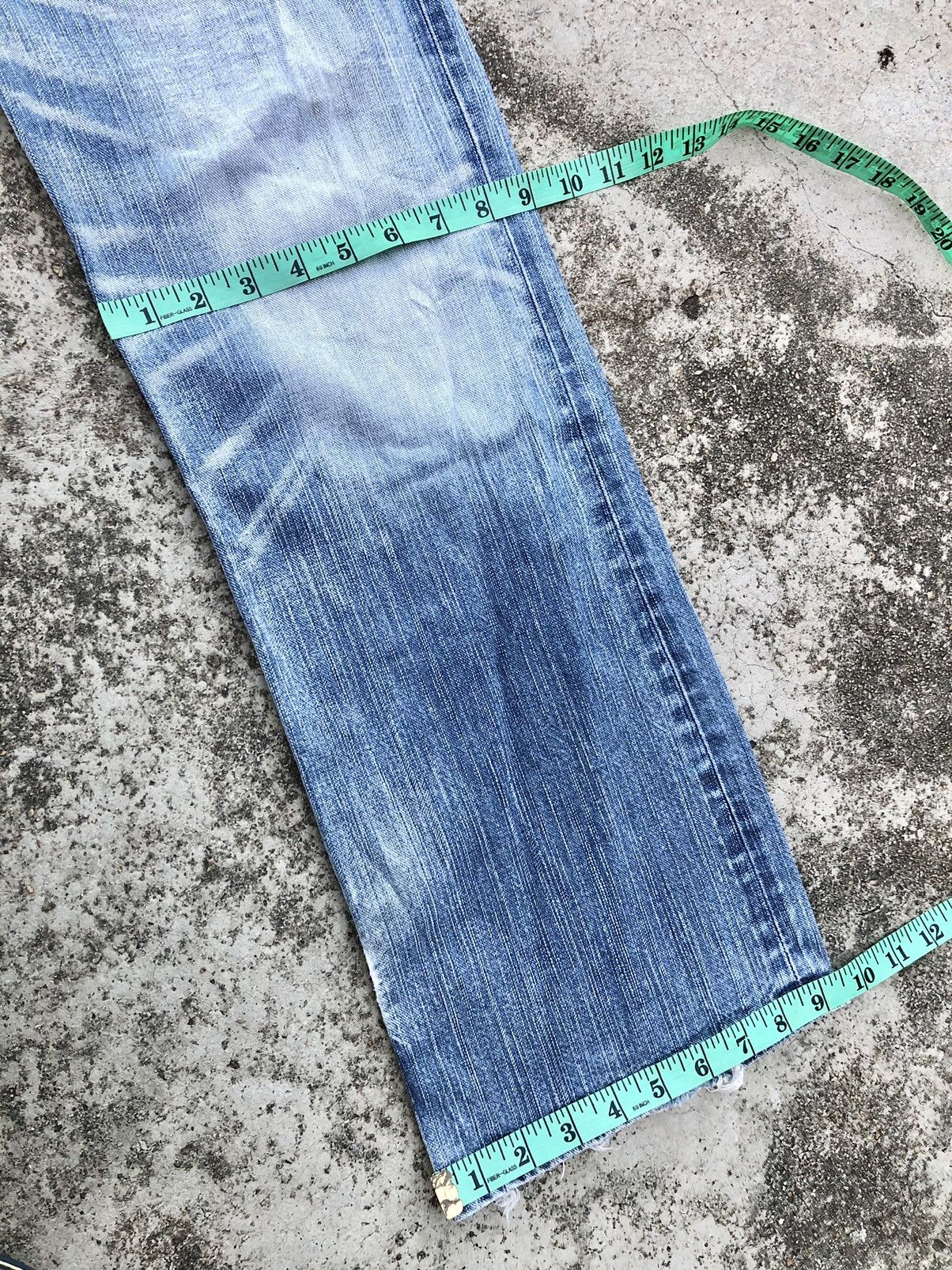 Edwin FLARED VINTAGE EDWIN DISTRESSED DENIM Size US 31 - 12 Thumbnail