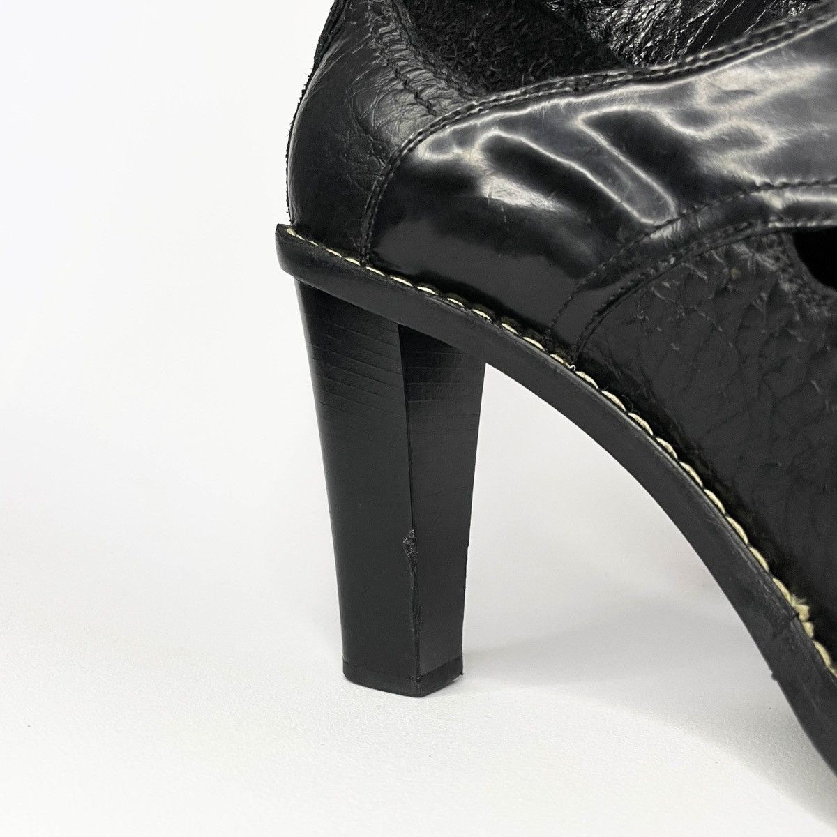 Balenciaga Balenciaga Vintage Black Leather Heels Size US 11 / IT 41 - 9 Thumbnail