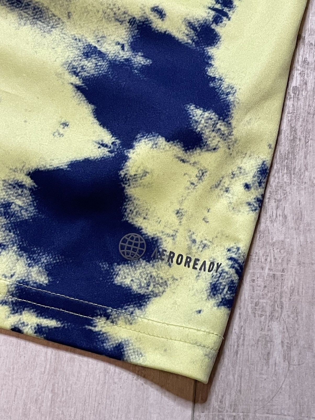 Adidas Adidas Leeds United 2022/2023 Away Football Shirt Jersey Size US XS / EU 42 / 0 - 5 Thumbnail