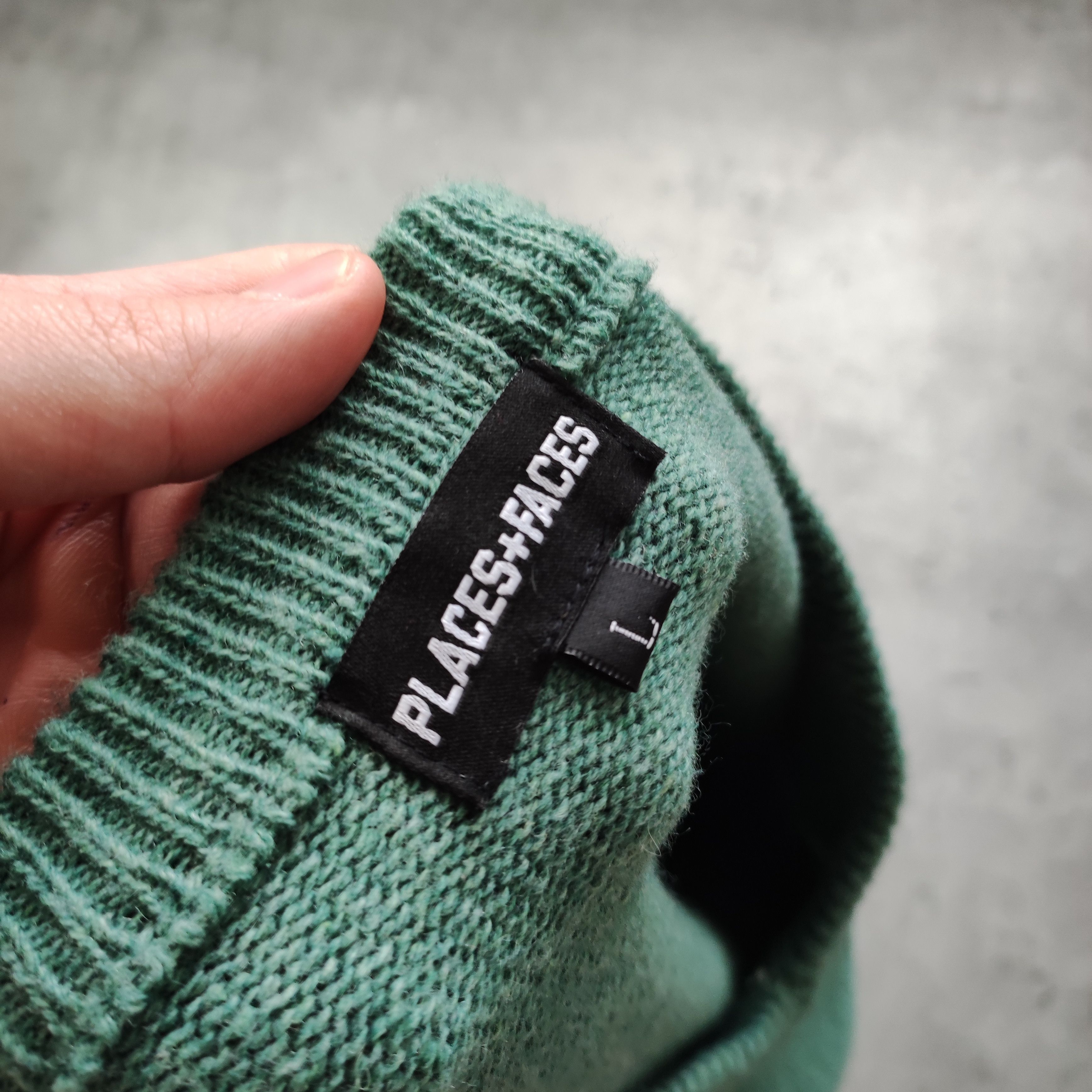 Places + Faces RARE Places + Faces Classic Logo Green Sweater Vest Size US L / EU 52-54 / 3 - 7 Thumbnail