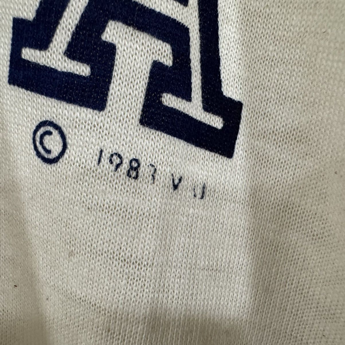 Champion Vintage Villanova Champion Cream Blue Raglan Top Tee Shirt Size US XL / EU 56 / 4 - 2 Thumbnail