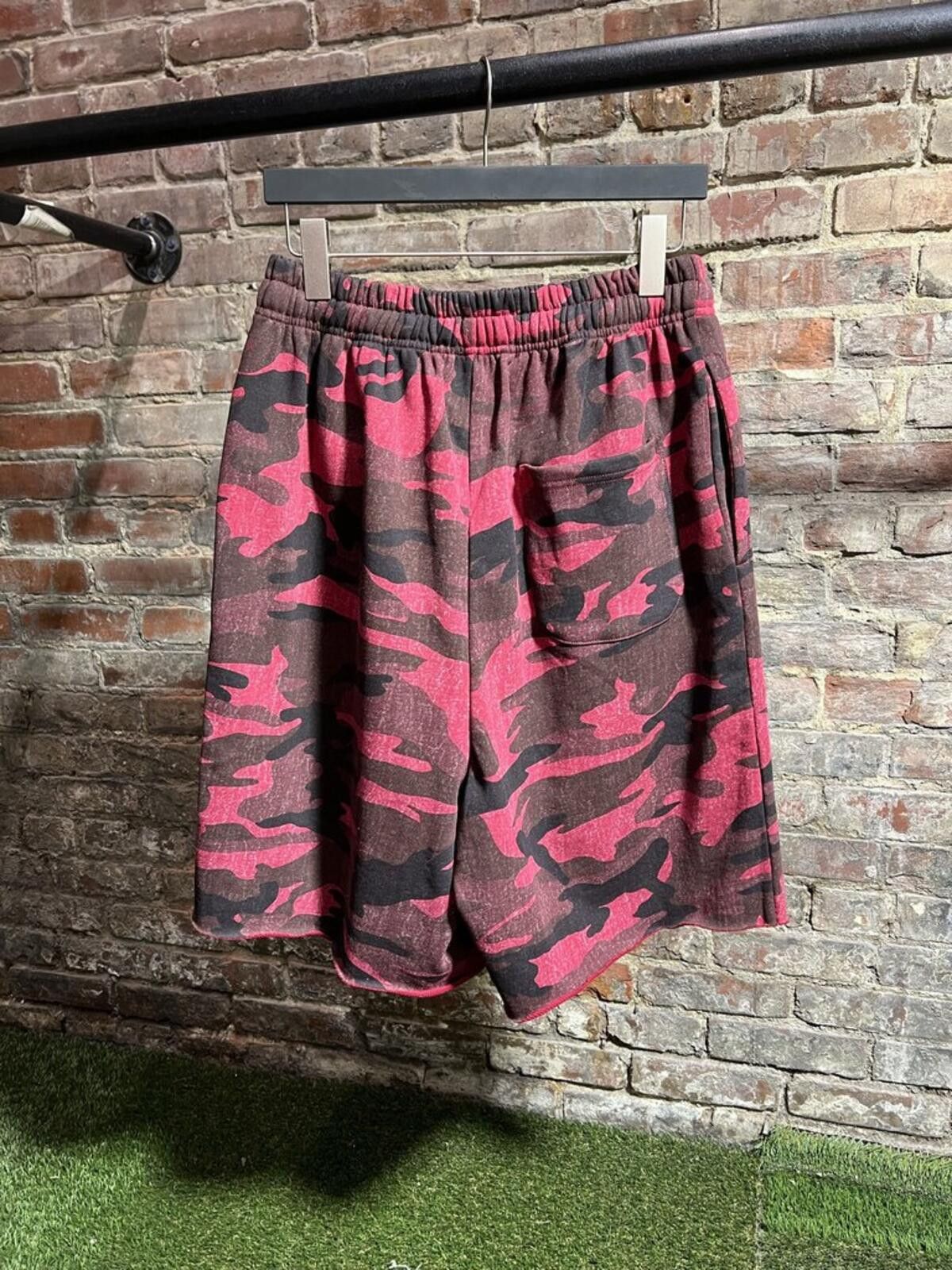 HMDD HMDD Red Chimstone Shorts Sz. M Size ONE SIZE - 2 Thumbnail