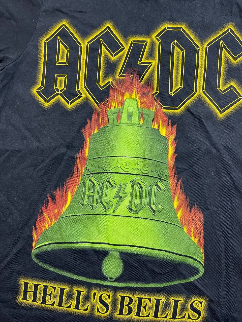 Band Tees Vintage 2001 ACDC Hells Bells T-Shirt Size S / US 4 / IT 40 - 3 Thumbnail