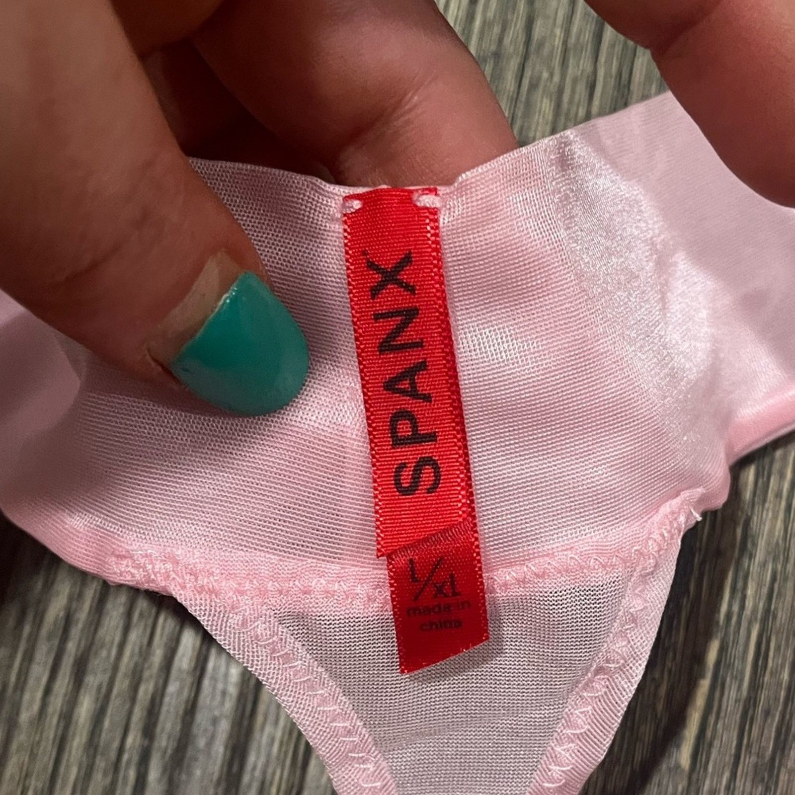 Spanx NWT Spanx Skinny Britches Panty Thong Shapewear Gloss L/XL Size ONE SIZE - 4 Thumbnail