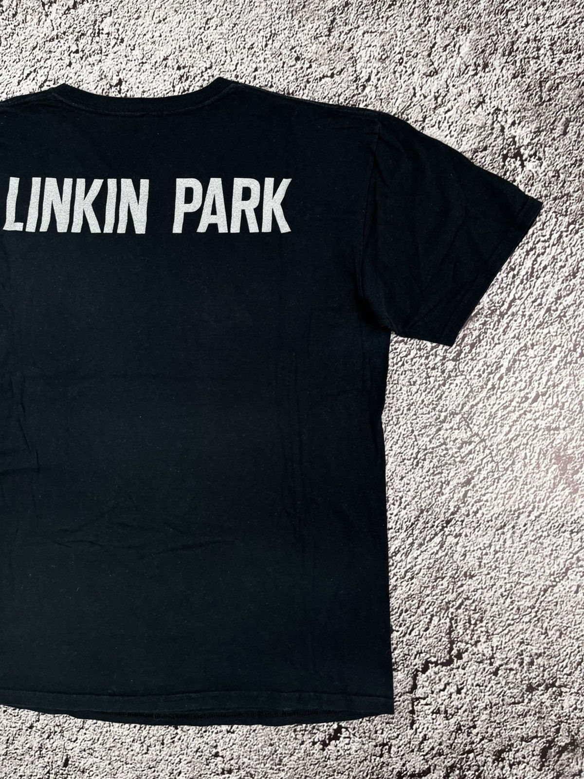 Band Tees Vintage Y2K 2010 Linkin Park big logo tee streetwear size L Size US L / EU 52-54 / 3 - 11 Thumbnail