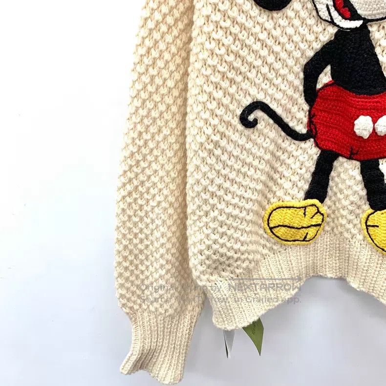 Gucci Gucci Beige Mickey Mouse Embroidered Wool Lapel Long Sleev Size L / US 10 / IT 46 - 4 Thumbnail