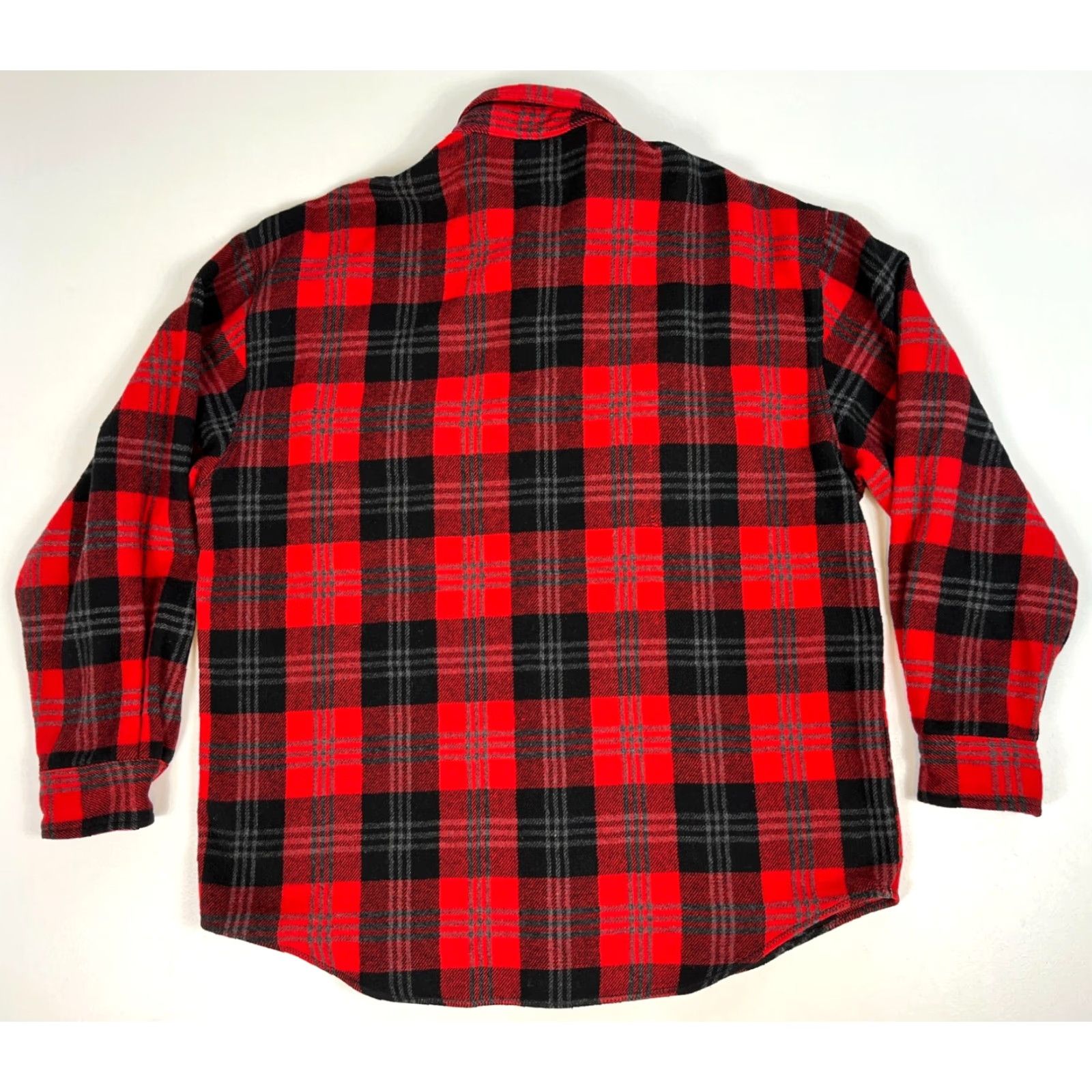 Gap VINTAGE Gap Men’s 90s Buffalo Plaid Button-Up Wool Blend Shirt L Red Plaid Parts Pockets 100% Wool? Size US L / EU 52-54 / 3 - 2 Thumbnail