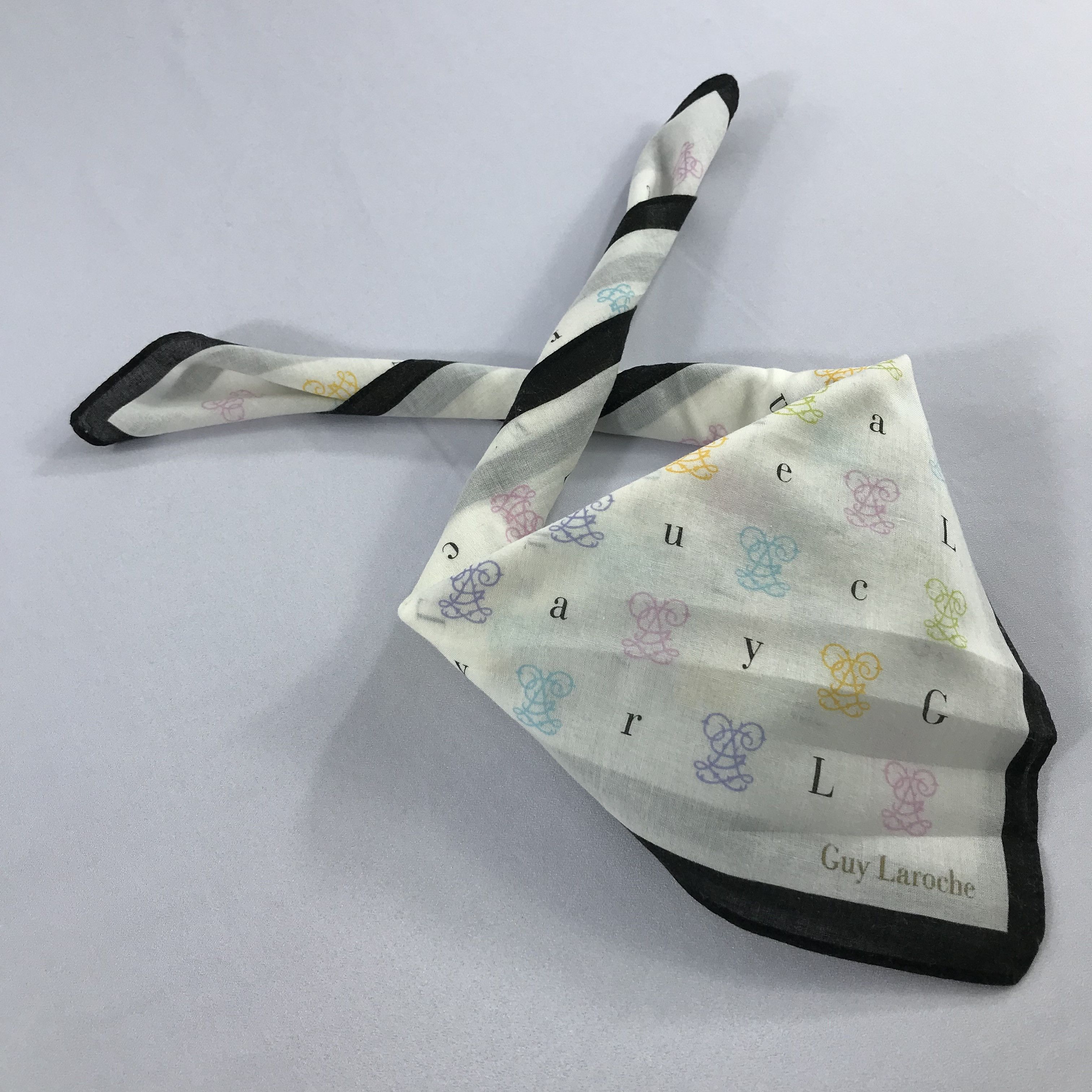 Guy Laroche × Vintage Guy Laroche Bandana / Handkerchief / Neckerchief - S2262 Size ONE SIZE - 4 Thumbnail