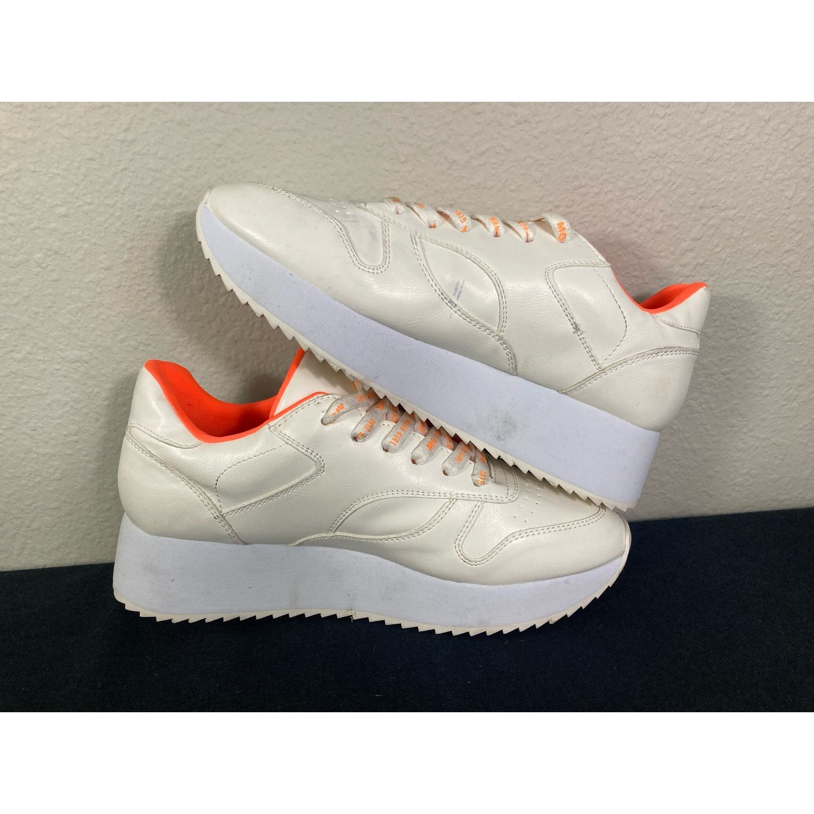 Other Madden Girl White Athletic Shoes Women's 8.5 Sneakers Size US 8.5 / IT 38.5 - 2 Thumbnail
