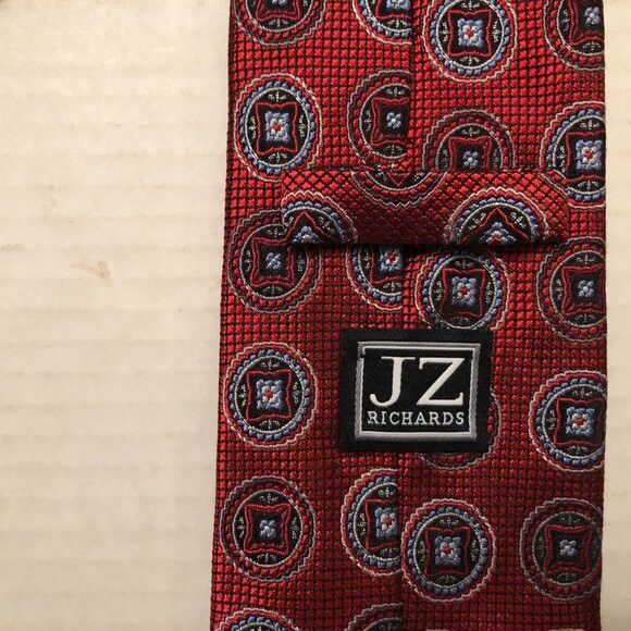 Other JZ Richards men's new red 100%silk tie 3" X 60" Size ONE SIZE - 3 Thumbnail