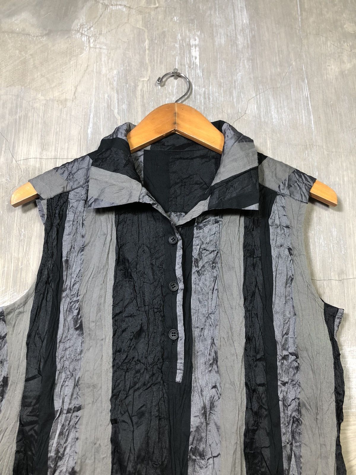 Issey Miyake Issey Miyake Half Button Up Shirt Size US M / EU 48-50 / 2 - 2 Thumbnail