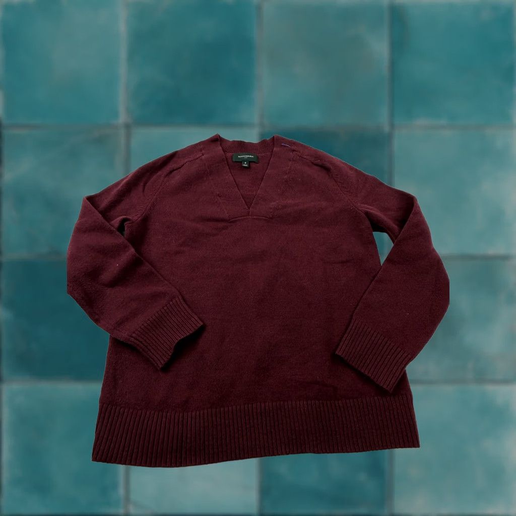 Banana Republic Banana Republic Sweater Womens Small Red V-Neck Raglan Knit Pullover Soft Size S / US 4 / IT 40 - 1 Thumbnail