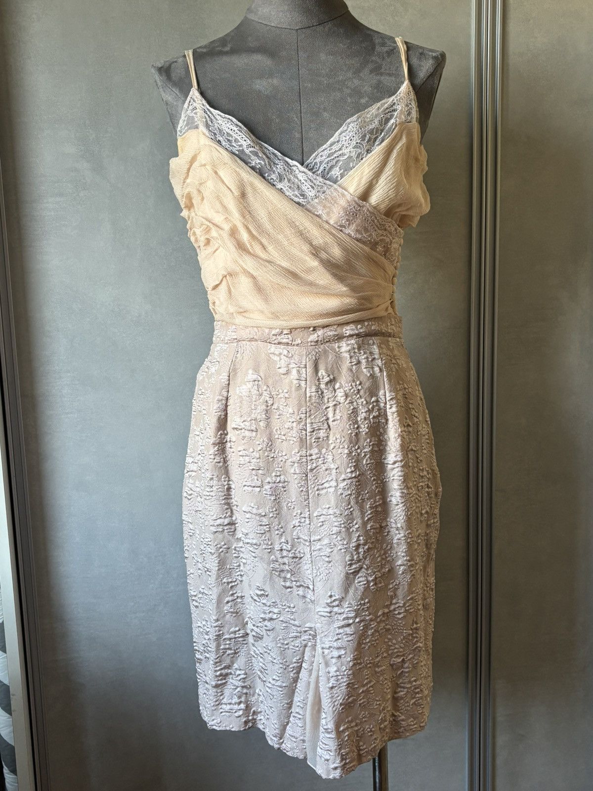Dior CHRISTIAN DIOR Pink silk and lace dress Size S / US 4 / IT 40 - 1 Thumbnail