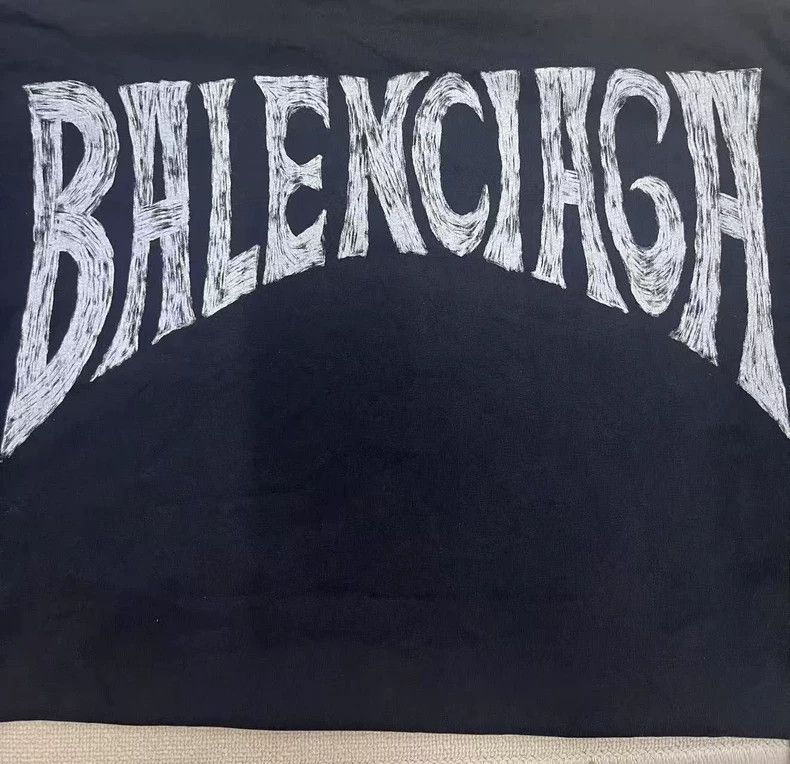 Balenciaga Balenciaga Letter printed round neck long sleeve T-shirt Size US S / EU 44-46 / 1 - 3 Thumbnail