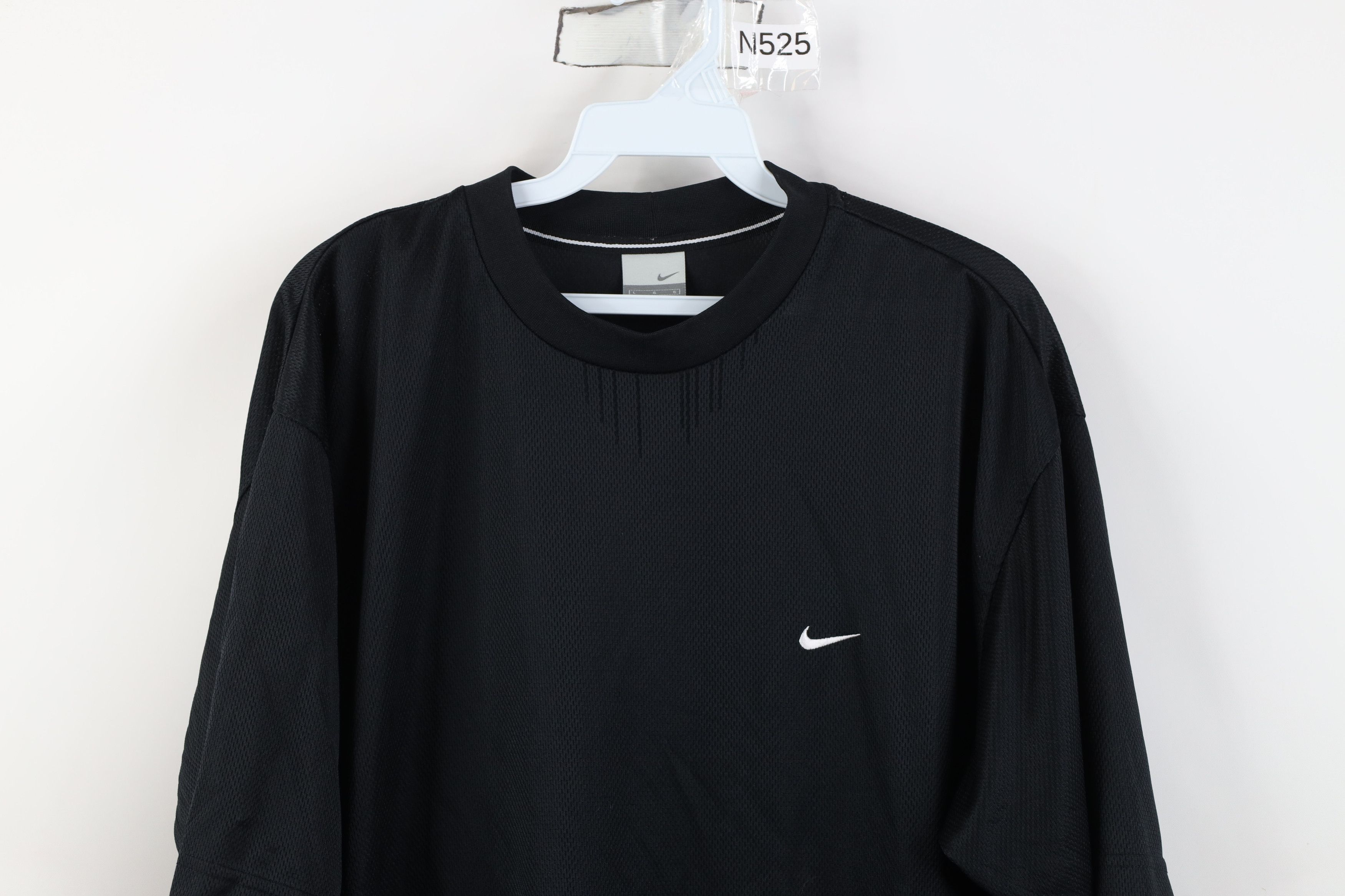 Nike Vintage Y2K Nike Mini Swoosh Knit Short Sleeve T-Shirt Black Size US L / EU 52-54 / 3 - 2 Thumbnail
