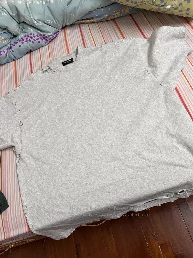 Balenciaga Balenciaga short sleeves Size US M / EU 48-50 / 2 - 3 Thumbnail