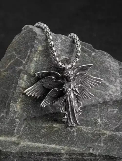 Vintage Premium Angel Necklace Size ONE SIZE - 4 Thumbnail