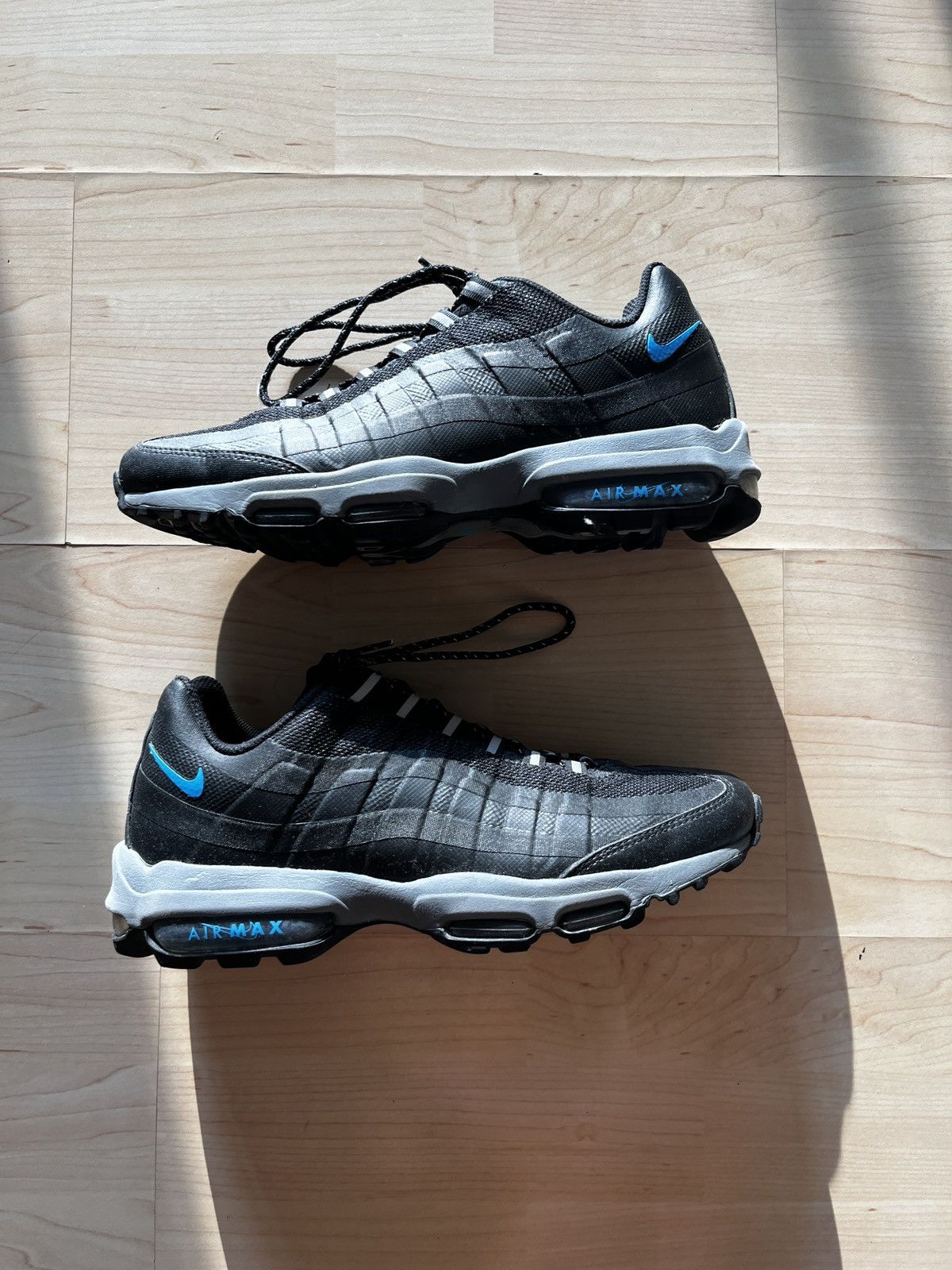 Nike Nike air max 95 Size US 8.5 / EU 41-42 - 2 Thumbnail