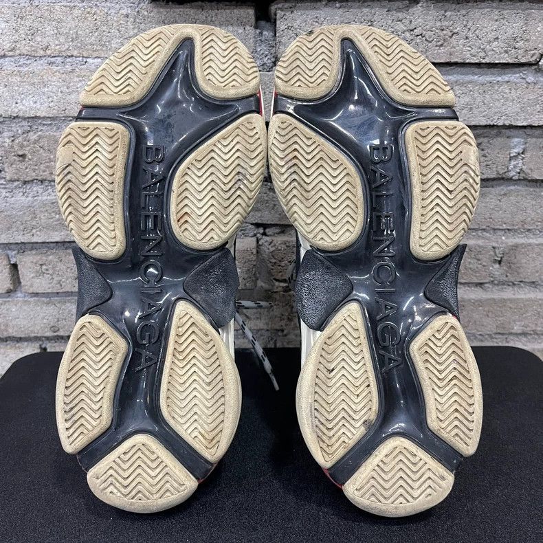 Balenciaga Balenciaga Triple S Sneakers in Excellent Condition-2505 Size US 7 / EU 40 - 7 Thumbnail
