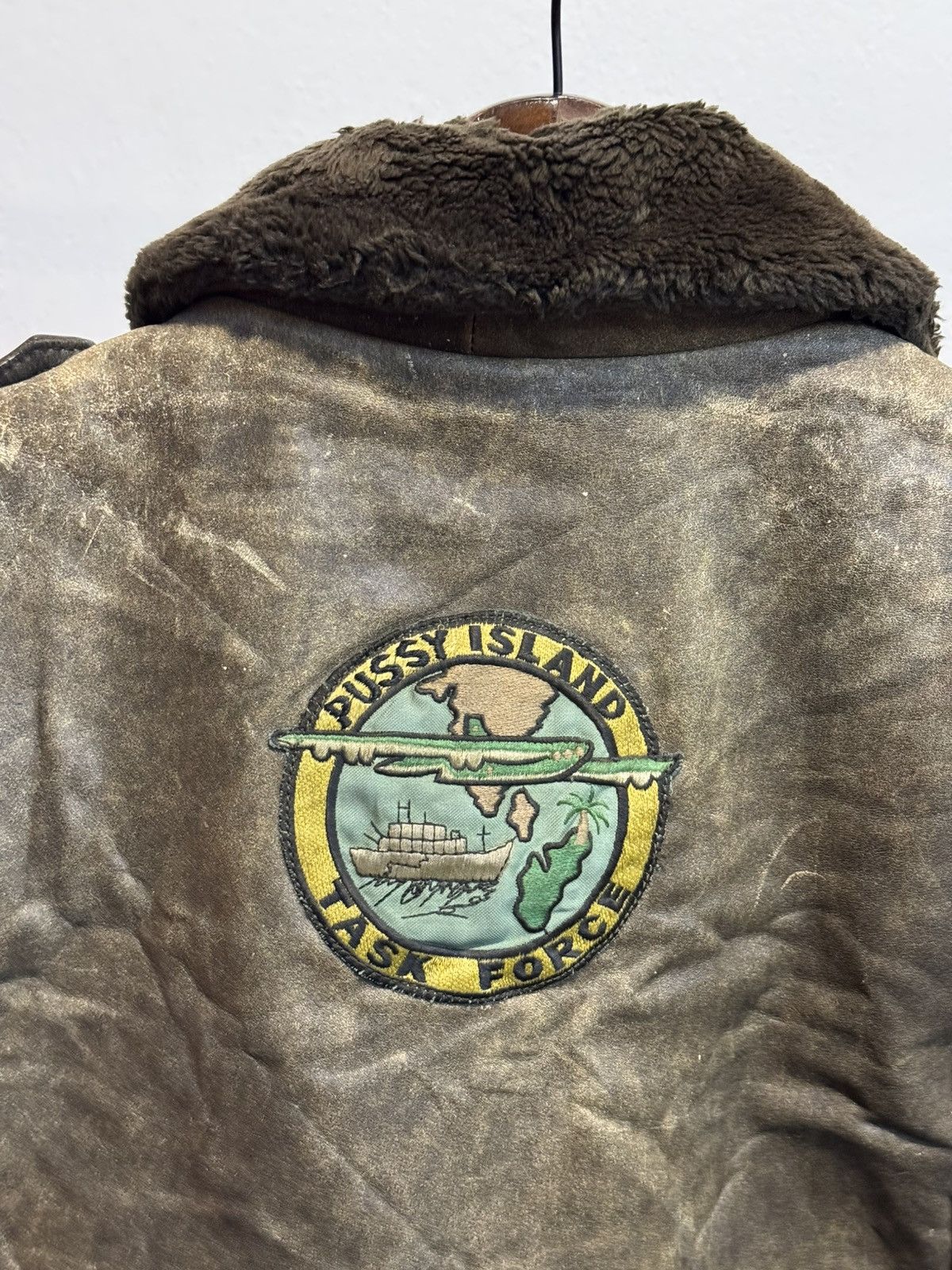 Genuine Leather Vintage G1 Texas Dallas Pussy Island AirForce Leather Jacket Size US M / EU 48-50 / 2 - 11 Thumbnail