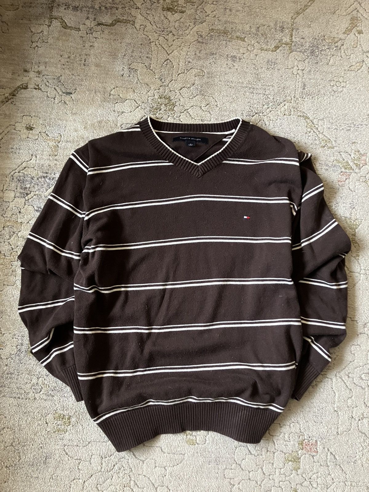 Tommy Hilfiger Tommy Hilfiger Striped V neck Sweater Size US M / EU 48-50 / 2 - 1 Thumbnail