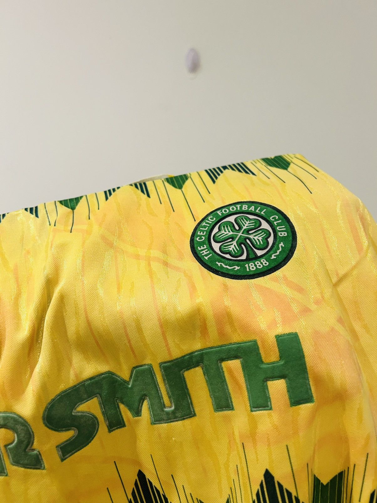 Umbro × Vintage Celtic 1989/91 away jersey Size US L / EU 52-54 / 3 - 7 Thumbnail