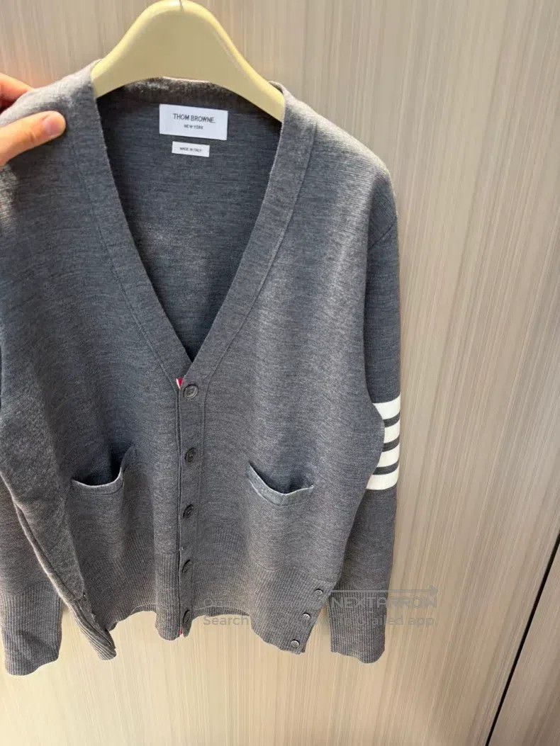 Thom Browne Thom Browne Single Panel Long Sleeve Sweater Size US L / EU 52-54 / 3 - 1 Thumbnail