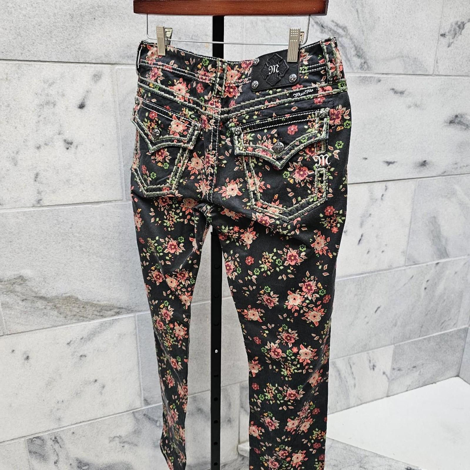 Designer Miss Me Women's Floral Jeans Size 30" / US 8 / IT 44 - 7 Thumbnail