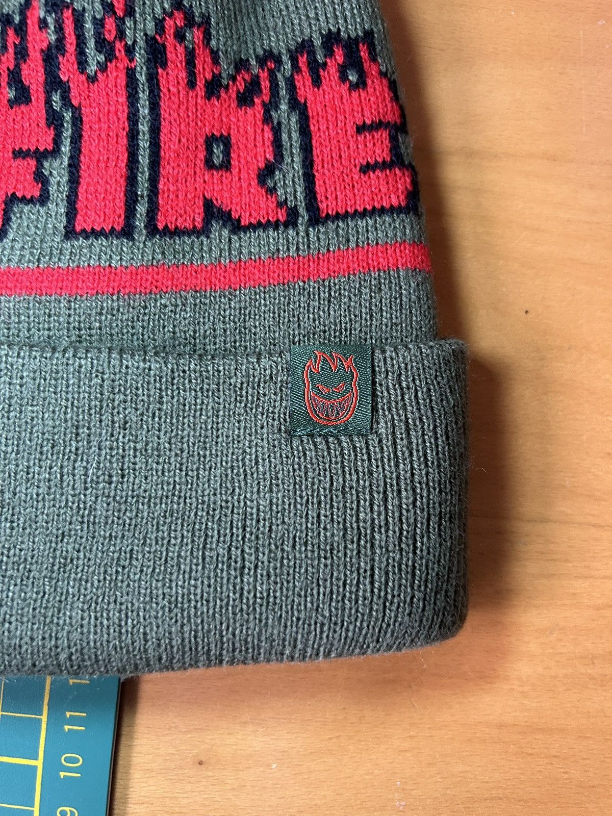 Spitfire Vintage Spitfire flame logo pom pom skater beanie Size ONE SIZE - 3 Thumbnail