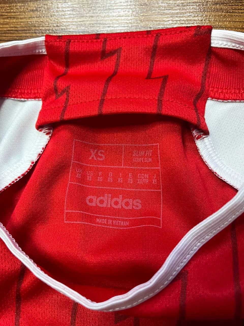 Adidas T-shirt adidas Arsenal FC 23/24 size XS Size US XS / EU 42 / 0 - 4 Thumbnail
