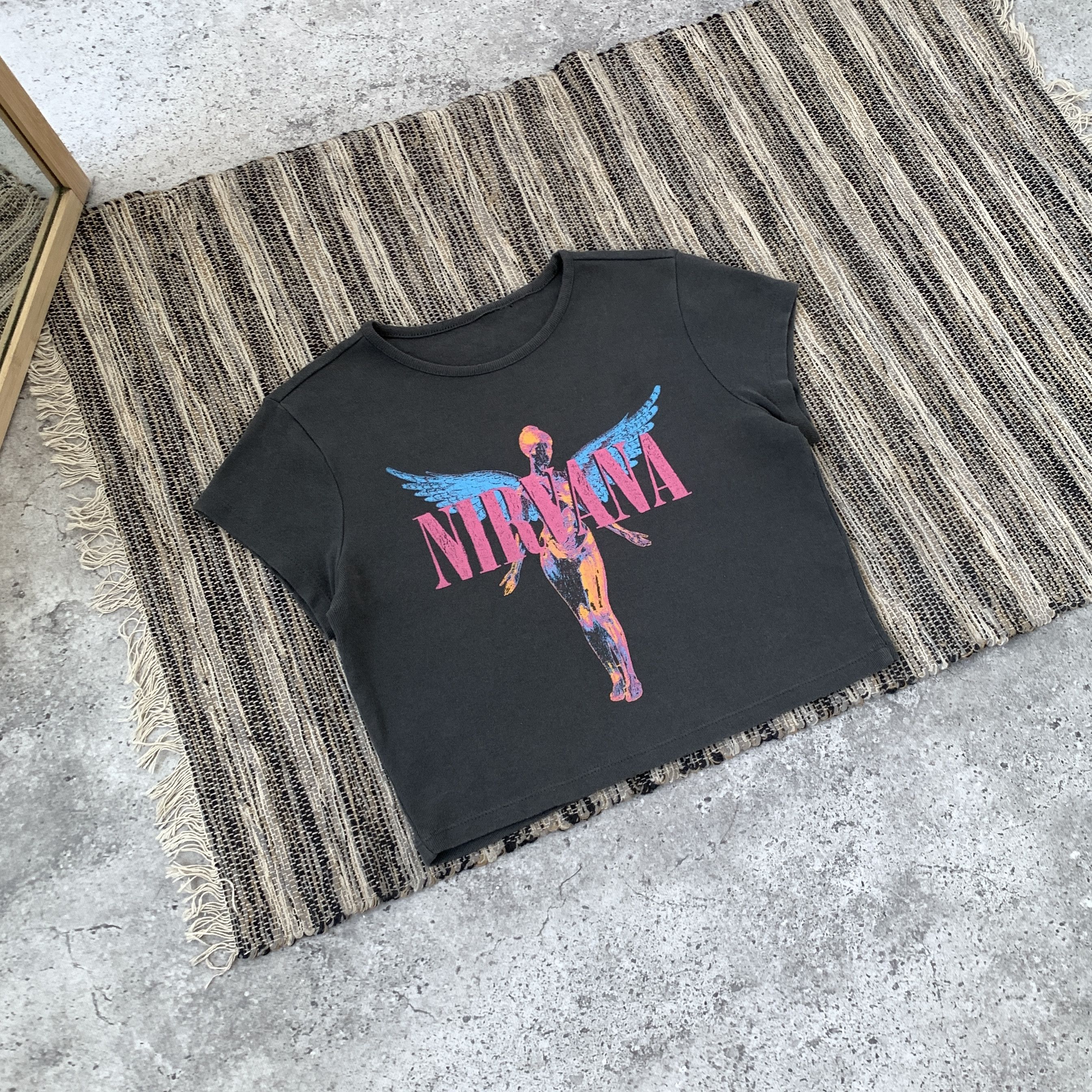 Nirvana Nirvana Women's Graphic Crop Top Tee Shirt Grey Size M / US 6-8 / IT 42-44 - 2 Thumbnail