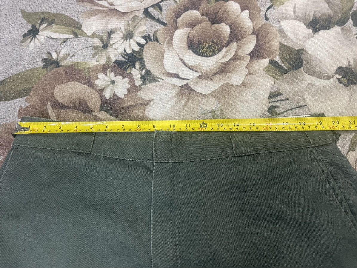 Dickies Dickies Short Pant Green Army Size US 39 - 8 Thumbnail