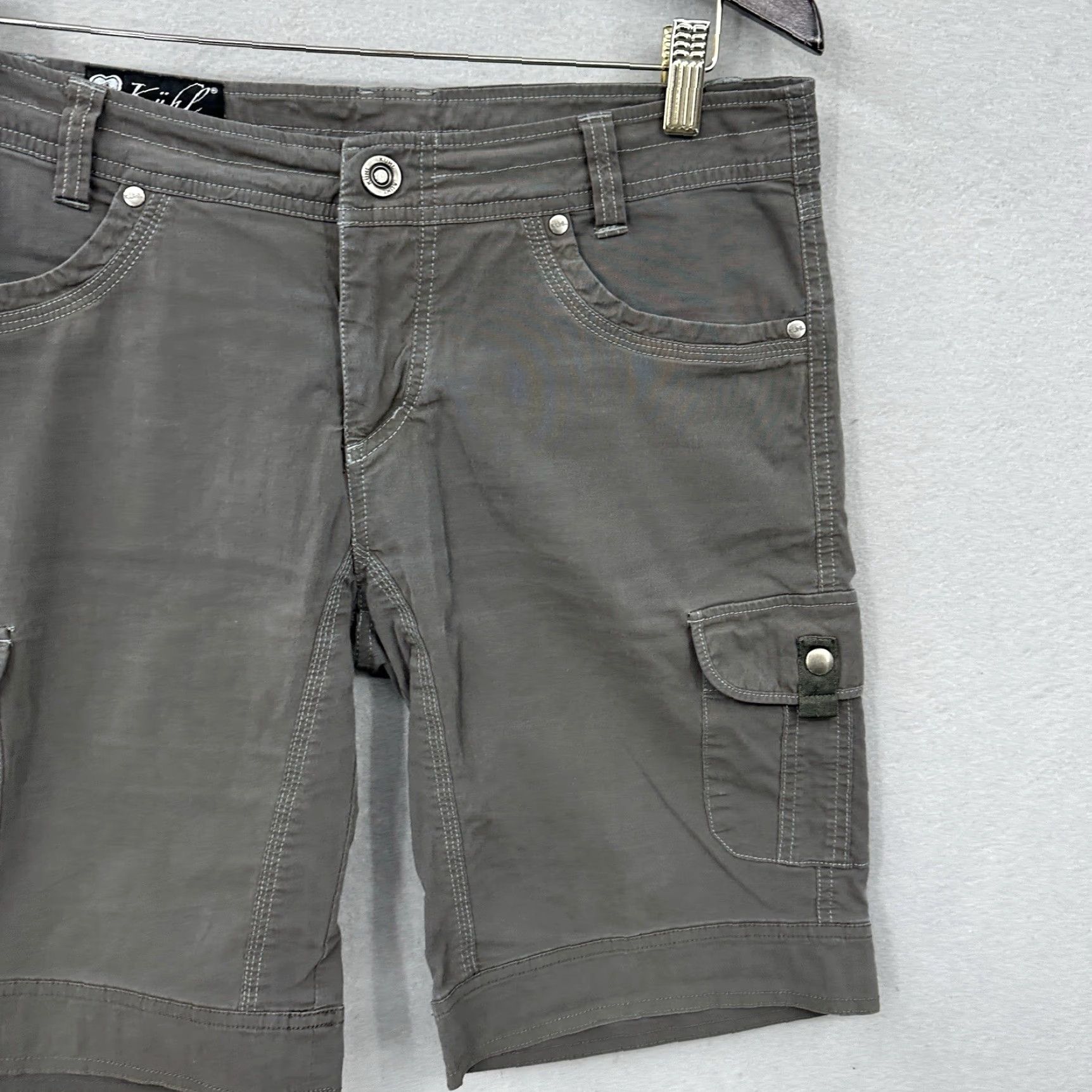 Vintage Kuhl Cargo Shorts Womens 8 Splash Bermuda Gray Cargo Pocket Hiking Outdoor Snap Shirt? Size 30" / US 8 / IT 44 - 6 Thumbnail